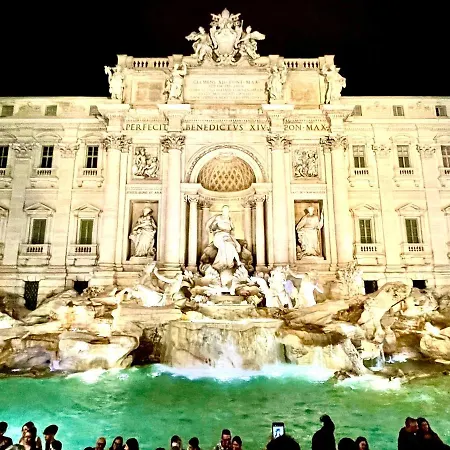 Jef Fontana Di Trevi Loft By Hostand