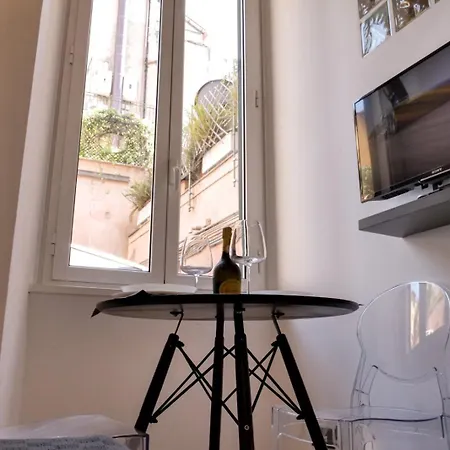 アパート Jef Fontana Di Trevi Loft By Hostand ローマ